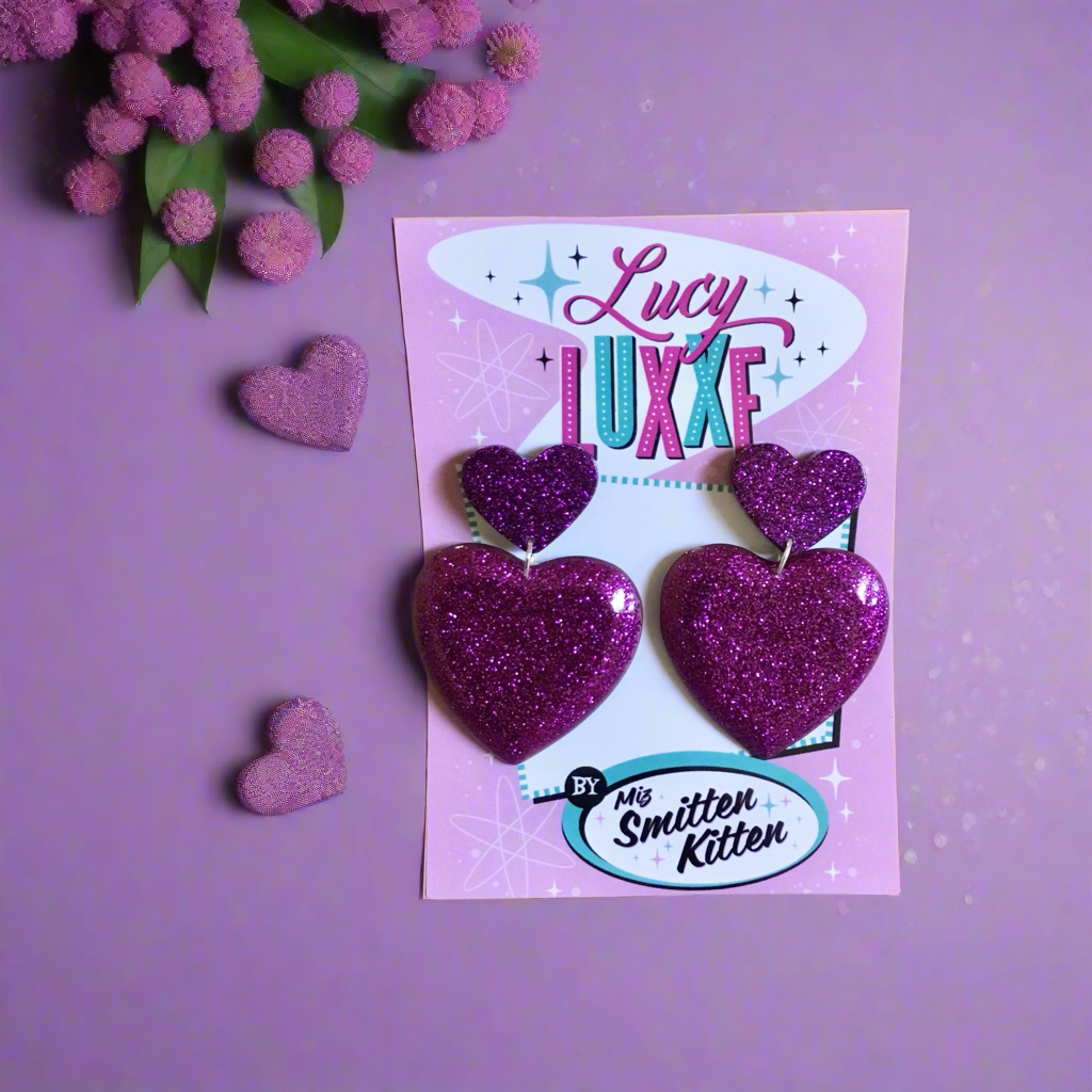 QUEEN OF HEARTS - glitter heart earrings - Purple