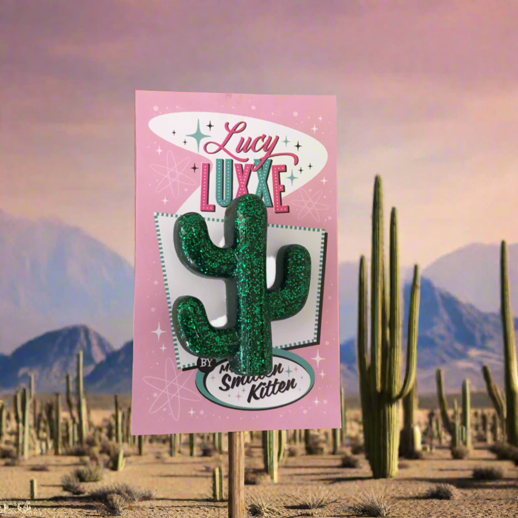 SOUTH OF THE BORDER - desert cactus 🌵brooch - green glitter