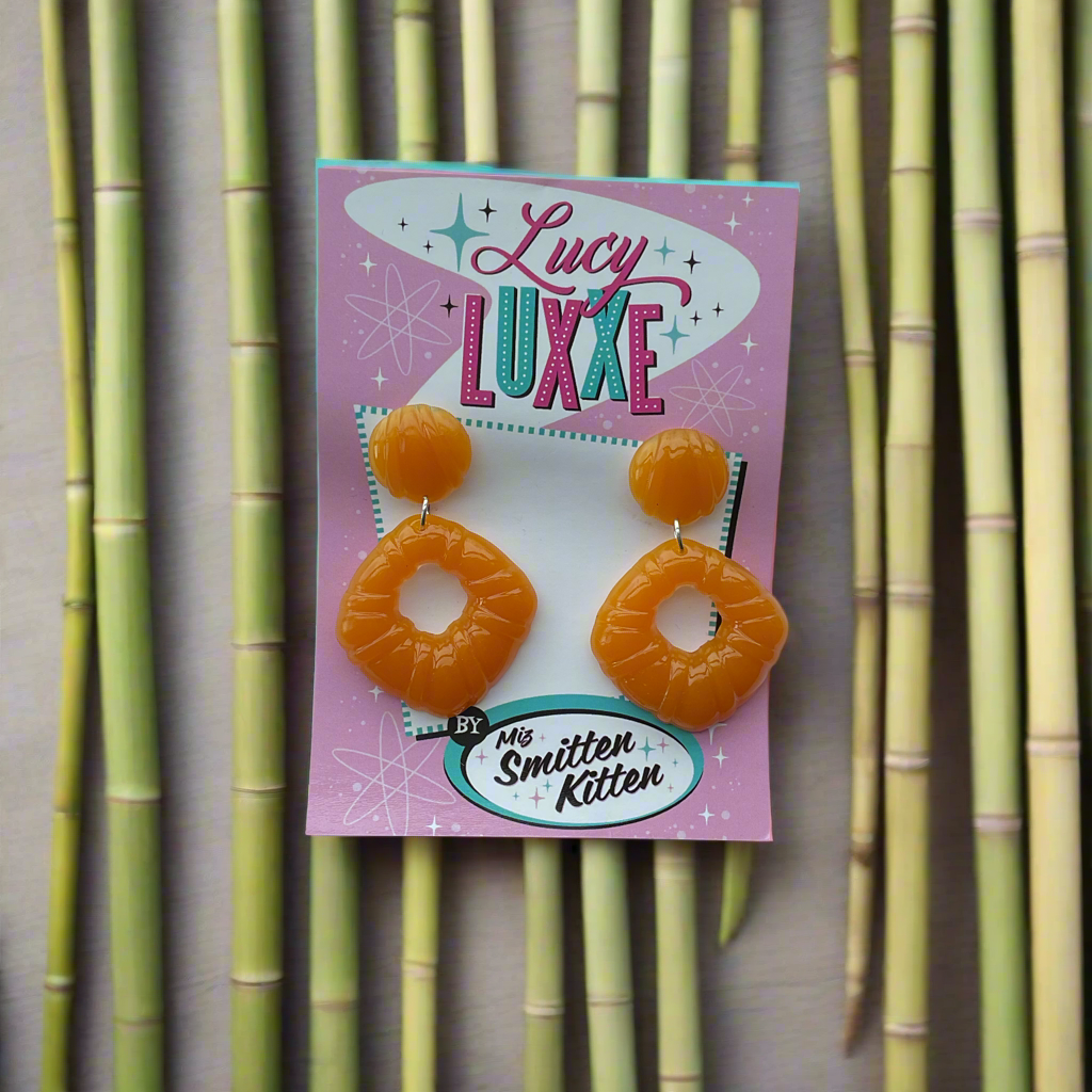 DOROTHY - bamboo style hoop earrings - butterscotch