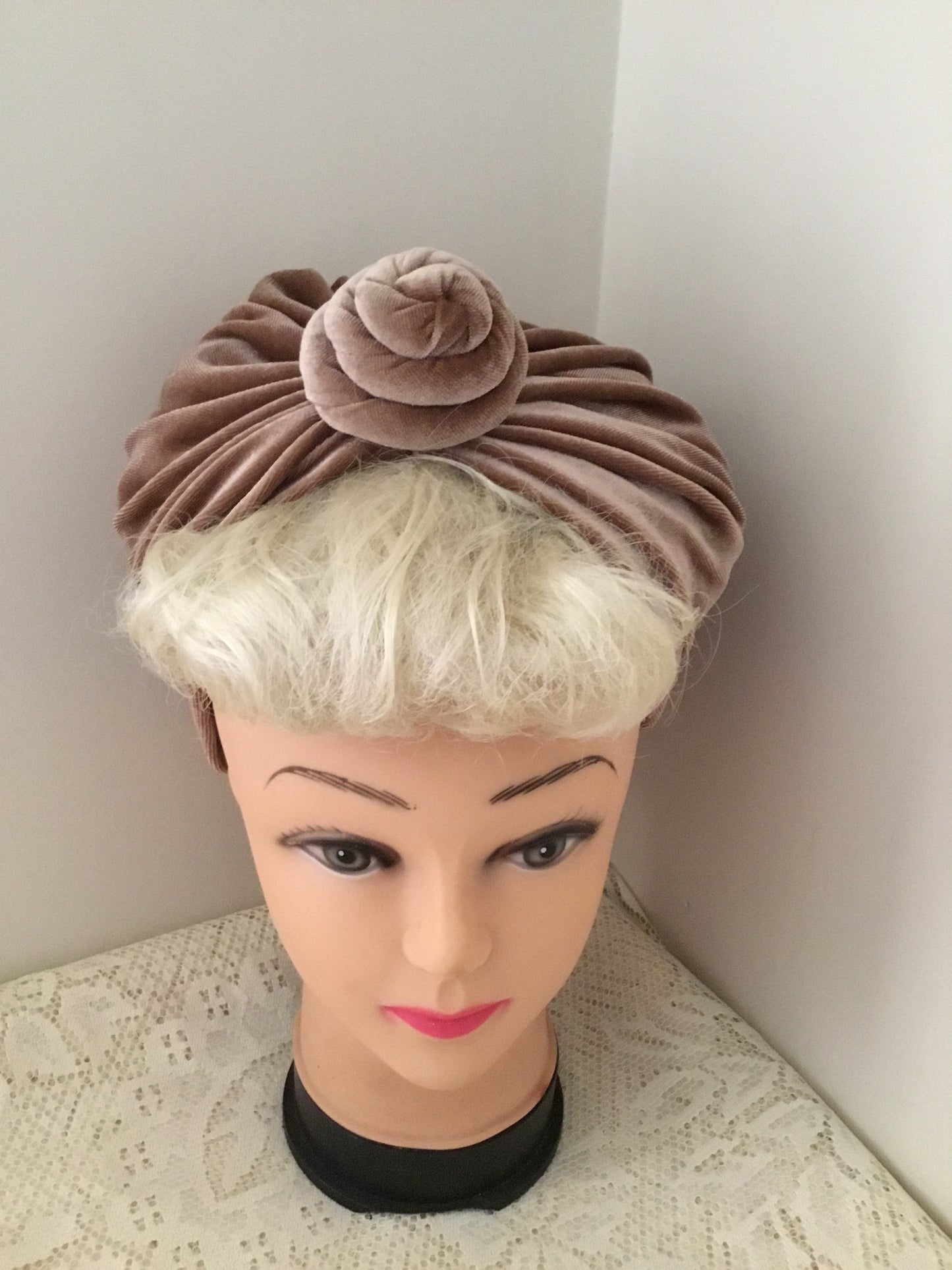 VIVIENNE - beautiful velvet tie knot turbans