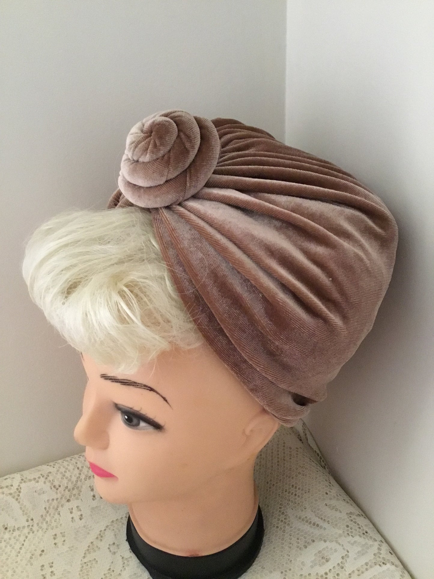 VIVIENNE - beautiful velvet tie knot turbans