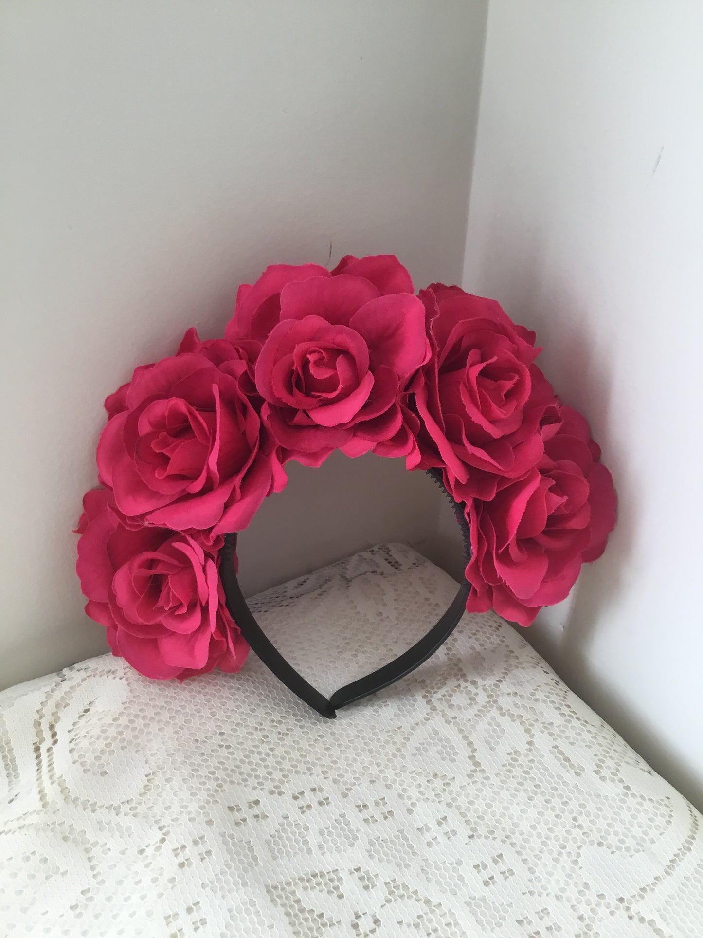 FRIDA - rose flowercrown - Hot pink