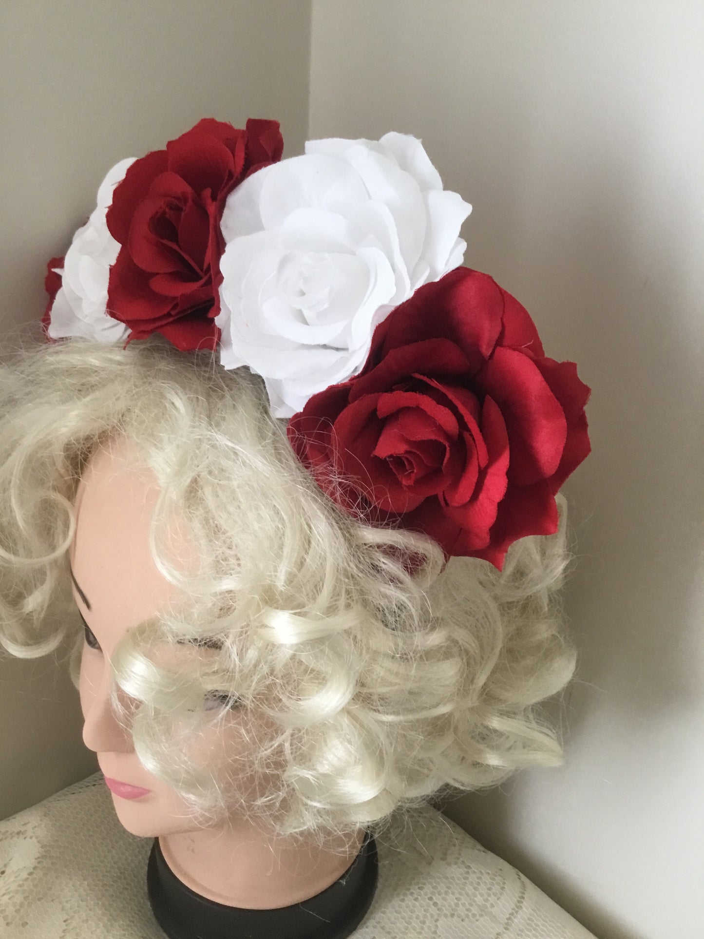 FRIDA - rose flowercrown - red / white
