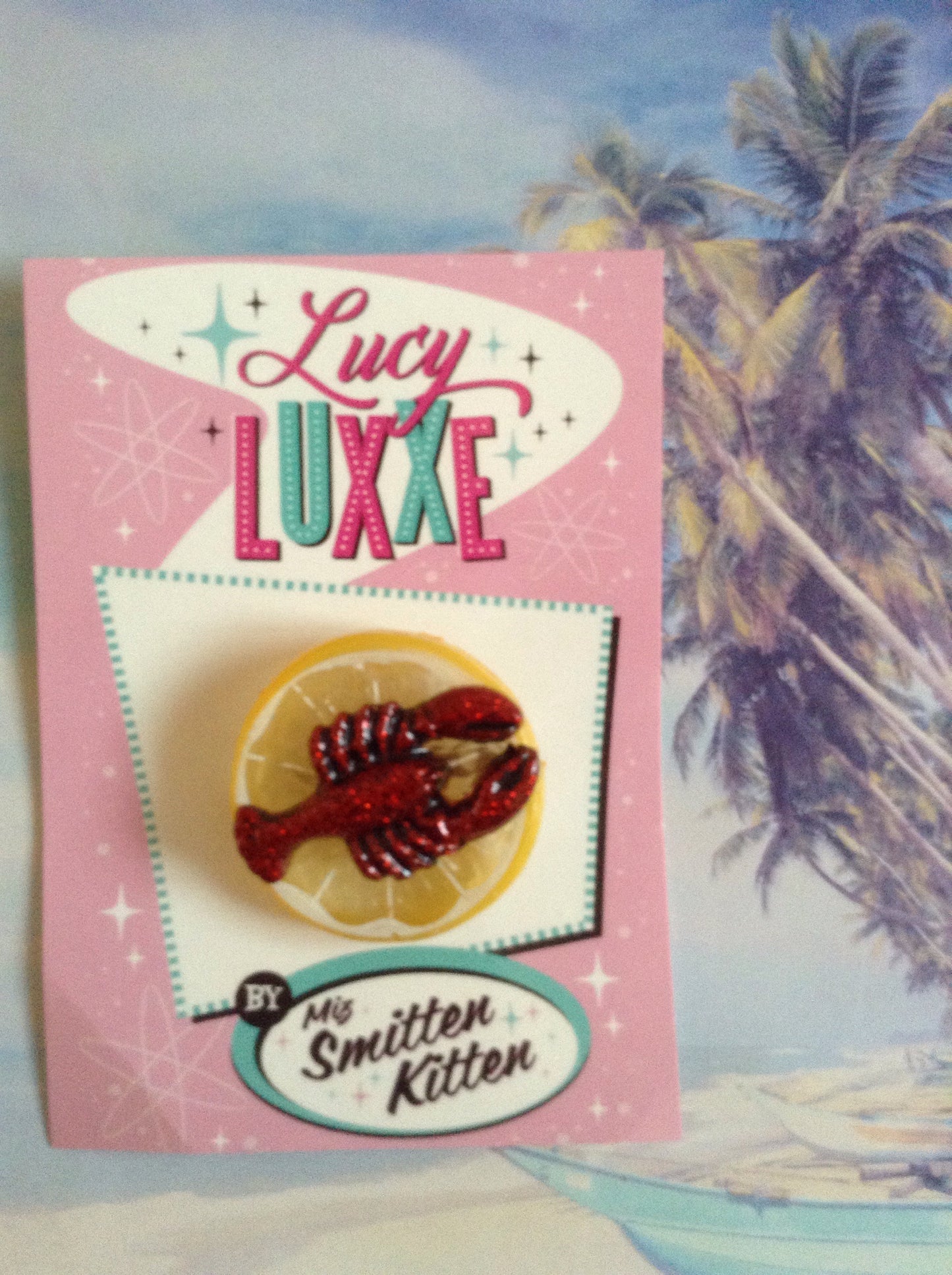 LOBSTER 🦞 brooch - set on a lemon or lime