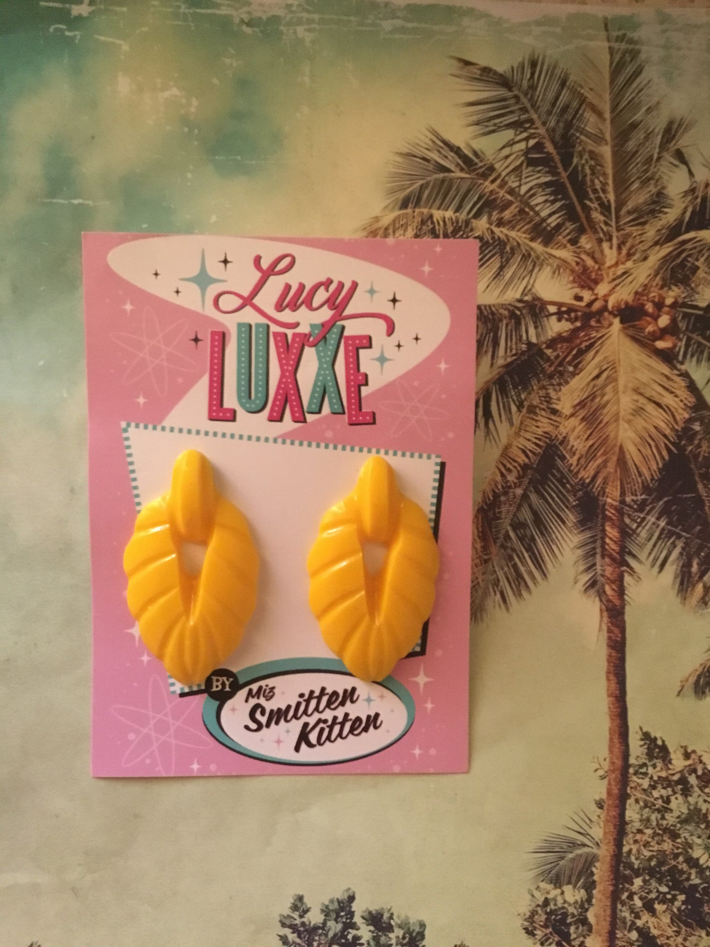 TEIA - tiki lounge earrings - Yellow