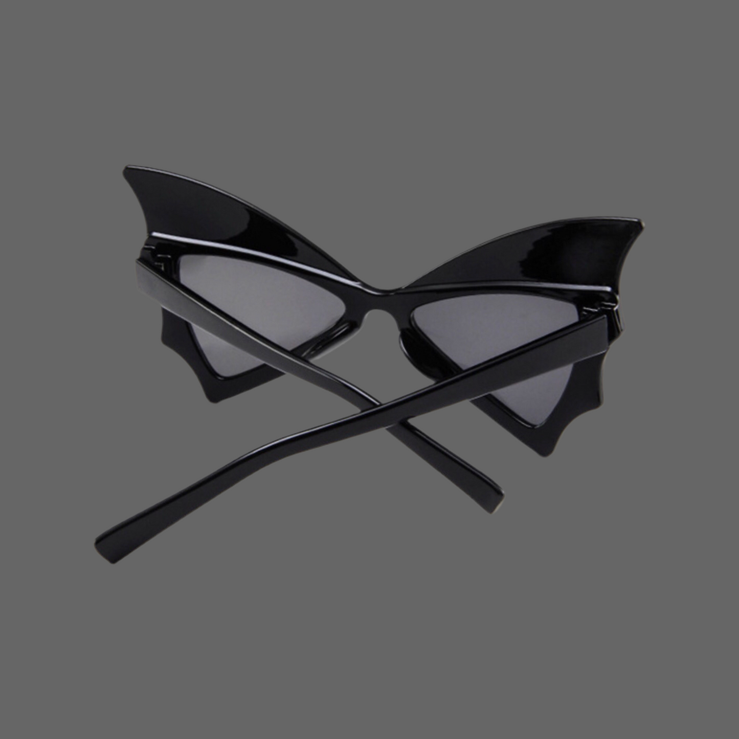 VAMPIRA - Batwing Sunglasses 🦇