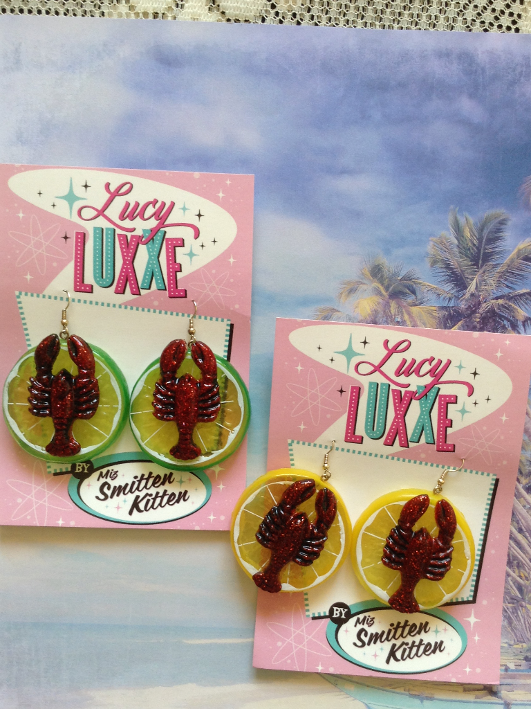 LOBSTER 🦞 earrings - set on a lemon or lime slice