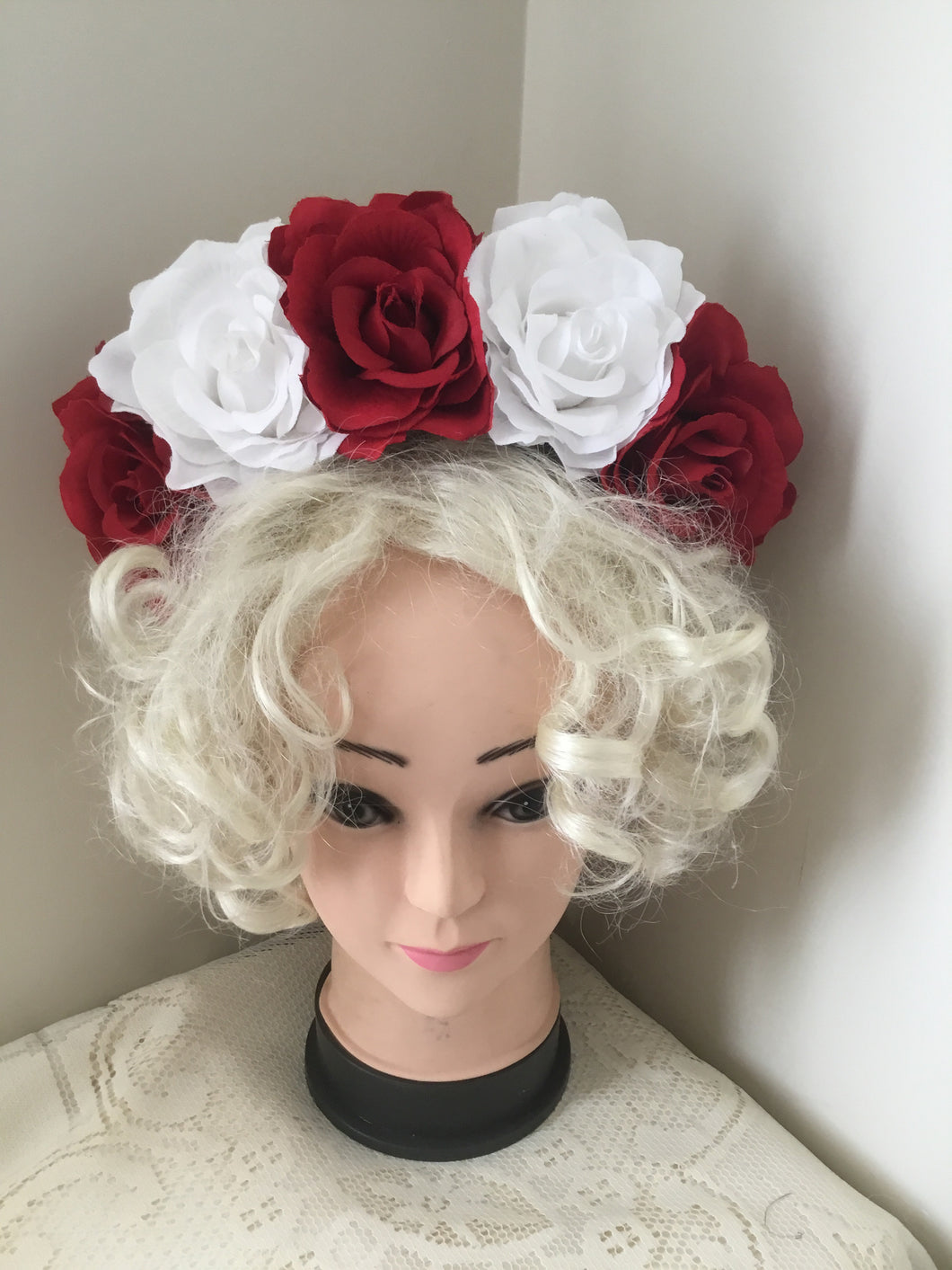 FRIDA - rose flowercrown  - red / white