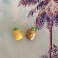 Load image into Gallery viewer, PINEAPPLE 🍍 - brooch
