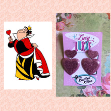 Load image into Gallery viewer, QUEEN OF HEARTS - glitter heart earrings - Pink
