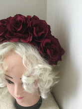 Load image into Gallery viewer, FRIDA - rose flowercrown  - Claret
