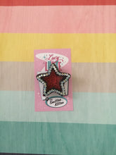 Load image into Gallery viewer, SHOOTING STAR - star brooch - black / red
