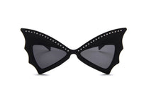 Load image into Gallery viewer, VAMPIRA - Batwing Sunglasses 🦇
