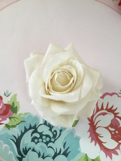 Beautiful vintage inspired  velvet single rose clips - various colours