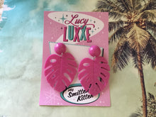 Load image into Gallery viewer, MISS KATE tiki queen - monstera leaf earrings - Hot Pink
