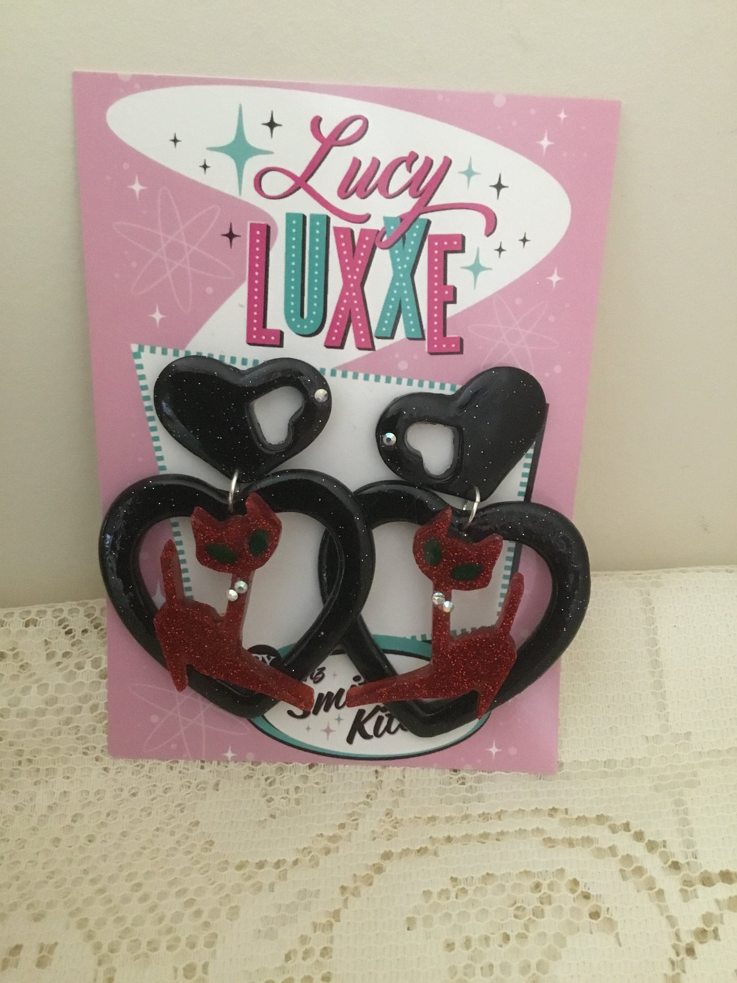 ATOMIC CAT - big  heart earrings - Red