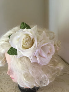 ROSIE - double velvet rose comb - White