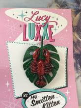 Load image into Gallery viewer, TIKI style - 🦞 lobster and monstera leaf brooch
