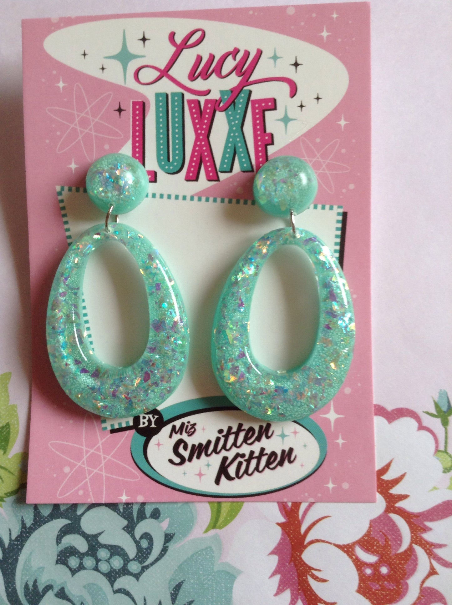 BIG BETTY - mint confetti lucite hoops