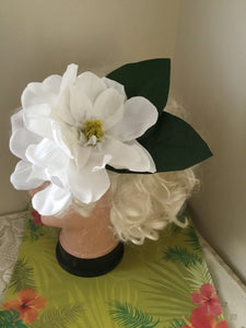 MISSY’S magnolia dream - double magnolia cluster hairflower - White
