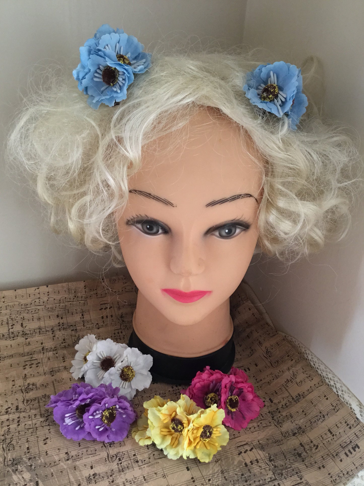 RITA - daisy cluster hair flowers - various colours