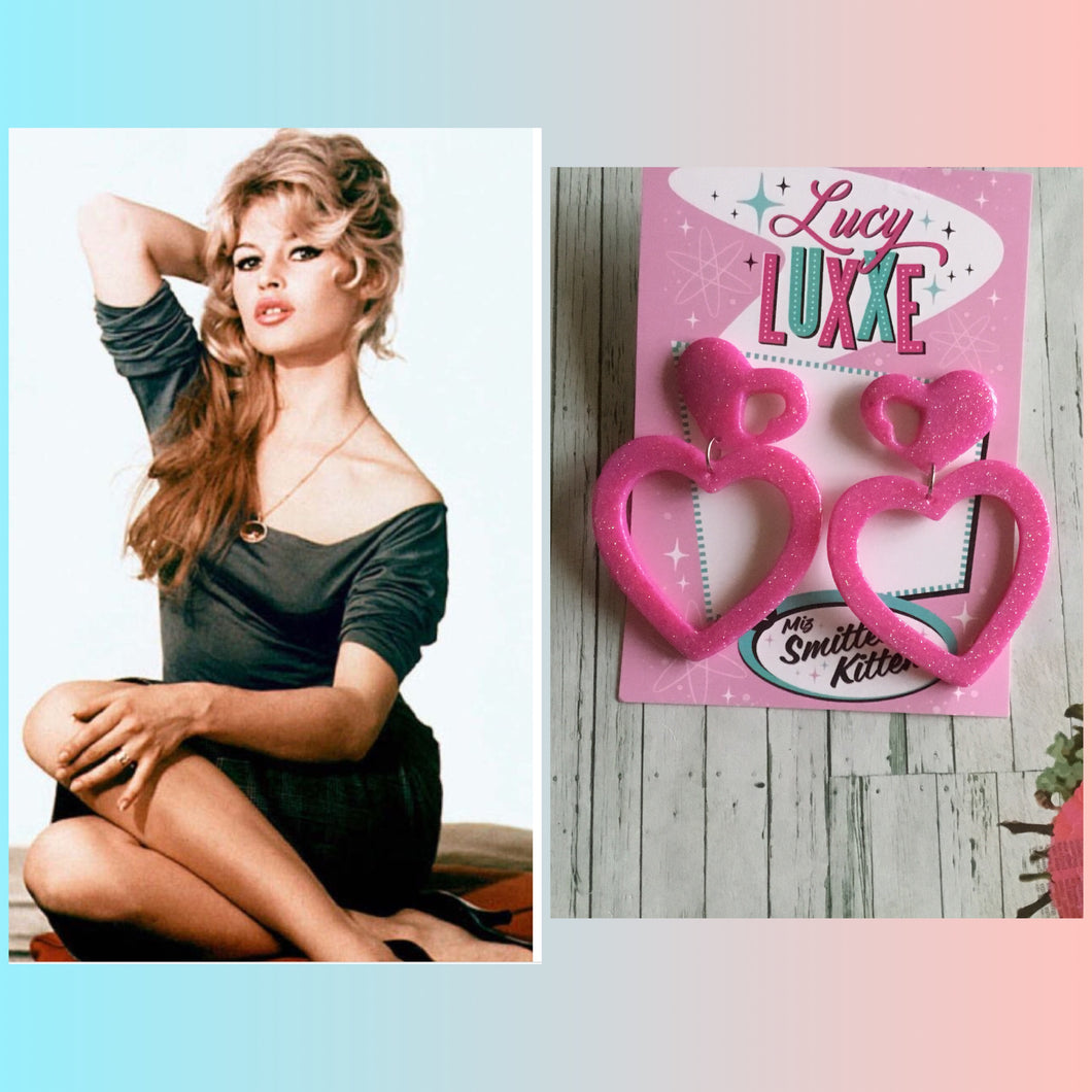 BRIGITTE - hold my heart hoop earrings - bubblegum pink