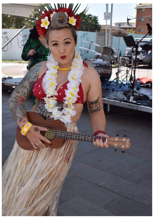 MISS TIARNIE - tropical delight - Hawaiian inspired - flowercrown