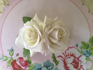 ROSIE - double velvet rose comb - White