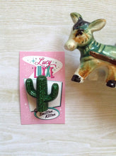 Load image into Gallery viewer, SOUTH OF THE BORDER - cactus 🌵brooch - various colours
