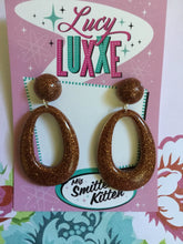 Load image into Gallery viewer, BIG BETTY - Bronze glitter hoops
