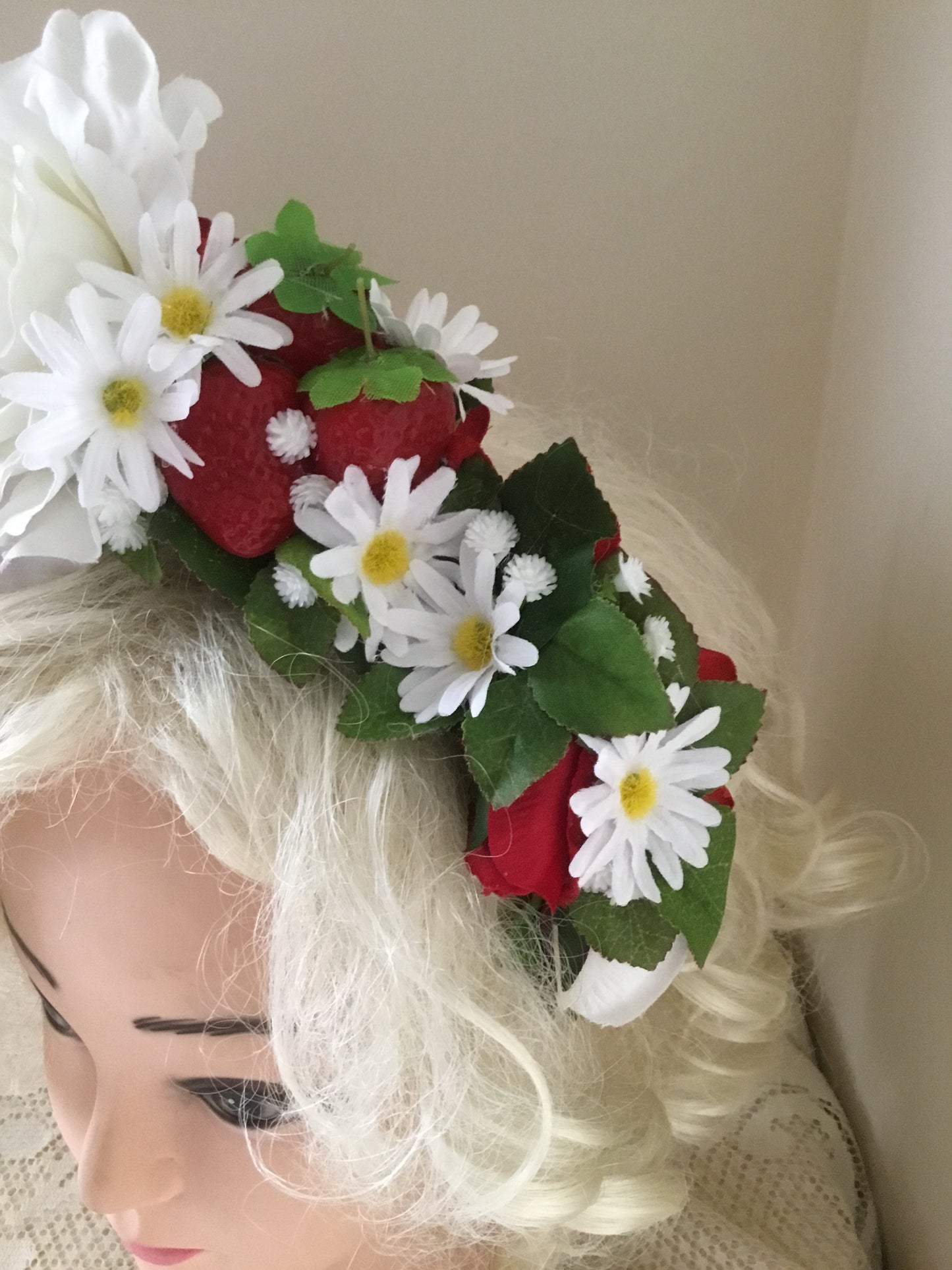 STRAWBERRY BLISS  🍓 -  bespoke flowercrown