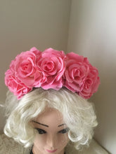 Load image into Gallery viewer, FRIDA - rose flowercrown  - Pink
