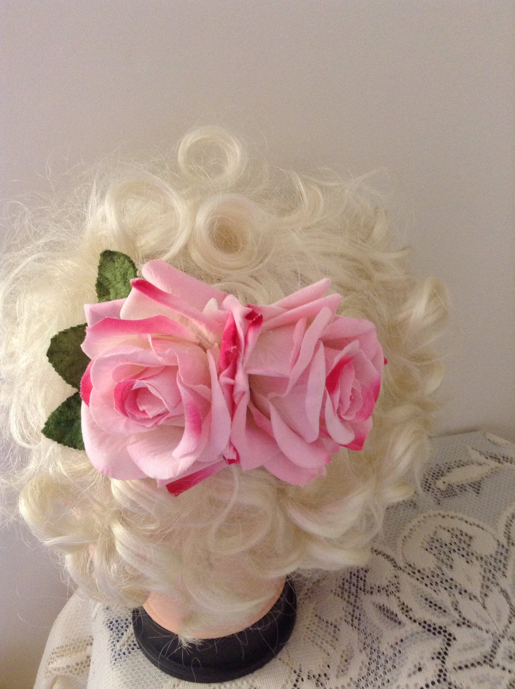ROSIE - double velvet rose comb - Pink