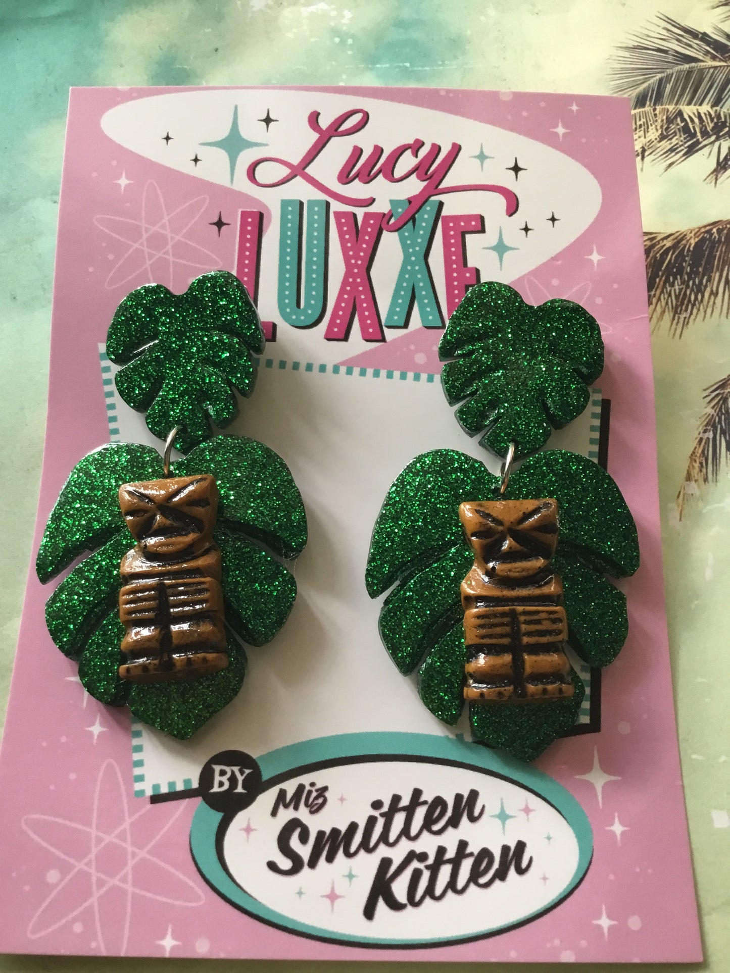 TIKI TONGA - Monstera leaf earrings