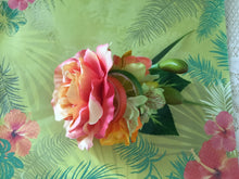 Load image into Gallery viewer, SUZETTE - tropical hairflower cluster with fruit slices
