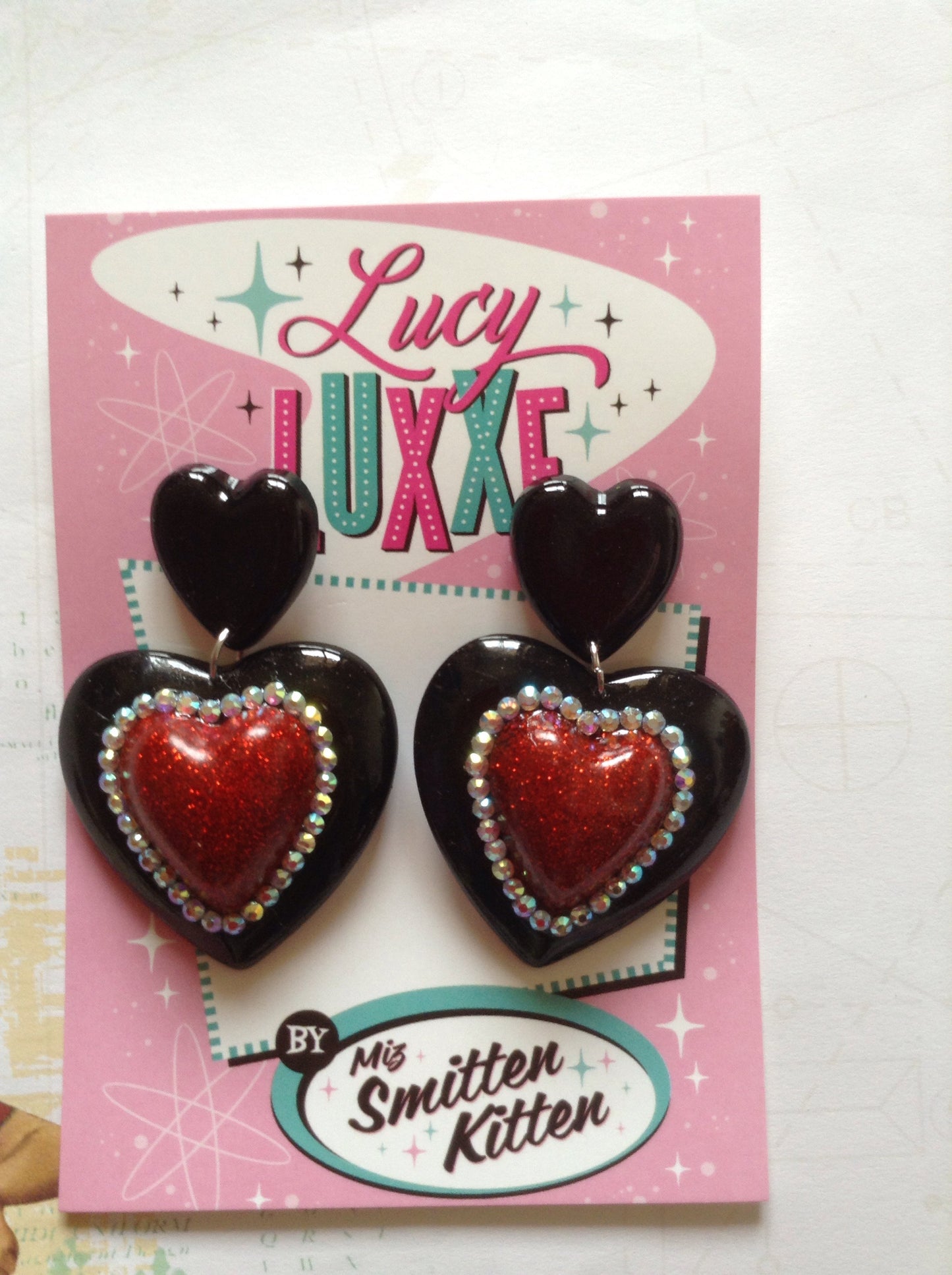 ELIZABETH - Double heart earrings - black / red