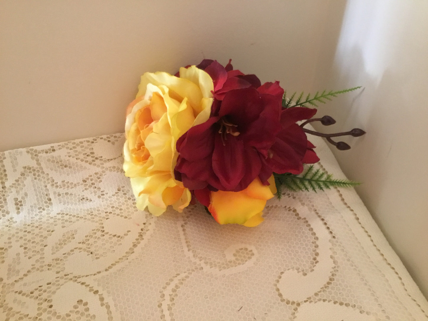 KATIE - large vintage inspired cluster hairflower - Yellow / Red