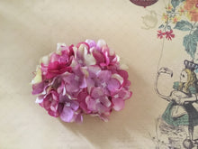 Load image into Gallery viewer, HELENA - hydrangea hairflower - Fushia
